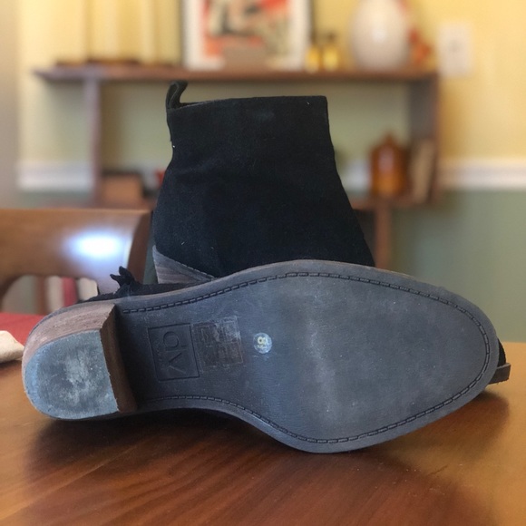 DV by Dolce Vita Jaspin Black Suede Boots Sz 8.5 - Picture 5 of 7